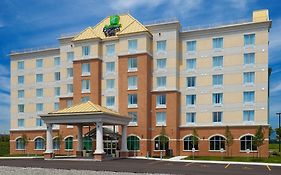 Holiday Inn Express Hotel & Suites Clarington - Bowmanville By Ihg